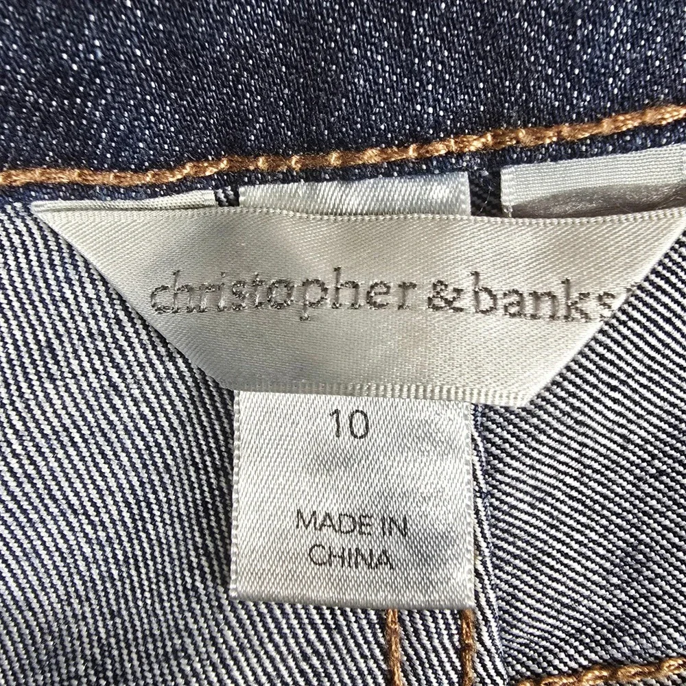 Christopher & Banks Womens Size 10 Dark Wash Embroidered Straight Leg‎ Jeans